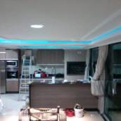iluminação com painéis em Led
