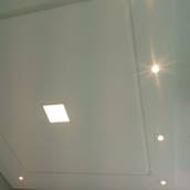 Gesso liso com Luminárias