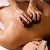 Massagem com Pedras Quentes 