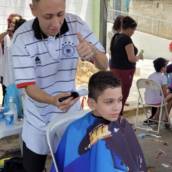 Cortes de cabelo em Jacareí para adultos e crianças em situação de vulnerabilidade ou com necessidades especiais