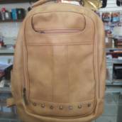 Mochila em couro 