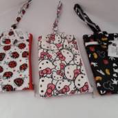Carteira Porta Celular em patchwork