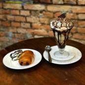 Folheado c/ Amaro shake de café 