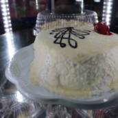 Bolo de aniversário Branco