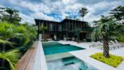 ACM em casas de alto padrão: elegância além da madeira em São José dos Campos