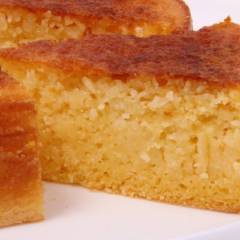 Bolo de Fubá Cremoso