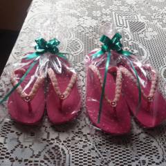 Confecção de chinelos personalizados 