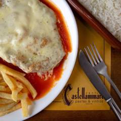 Parmeggiana Gourmet de carne e de frango