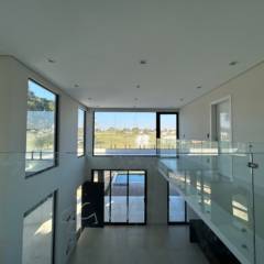  Esquadrias e Vidro - Estilo e Durabilidade em Riviera de Santa Cristina XIII/SP