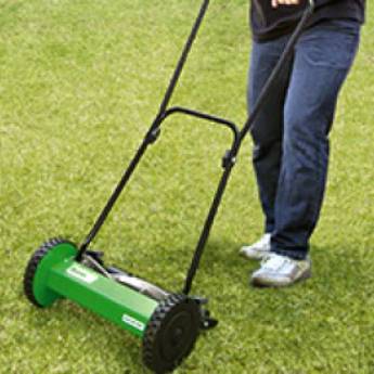 Comprar o produto de Cortadores de Grama Manuais (Sob Encomenda) em Jardinagem em Tietê, SP por Solutudo