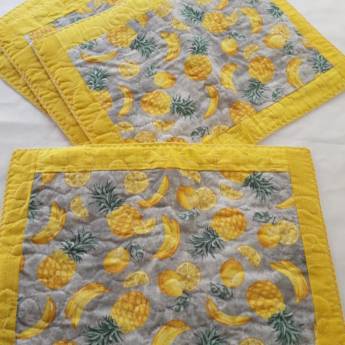 Comprar o produto de Jogo Americano 4Peças em Mesa em Capivari, SP por Solutudo