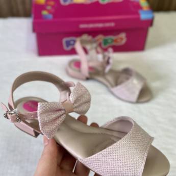 Comprar o produto de Sandália Pé com Pé infantil feminina  em Calçados Infantis em Uberlândia, MG por Solutudo