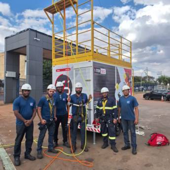Comprar o produto de Treinamento de Trabalho em Altura - NR 35 em Ribeirão Preto em Segurança do Trabalho em Ribeirão Preto, SP por Solutudo