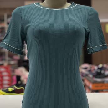 Comprar o produto de Blusa adulta Malwee em A Classificar pela empresa Lojas Dom Flavittos em Uberlândia, MG por Solutudo