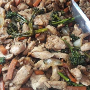 Comprar o produto de Isca de filé de Frango com Le gumes   em A Classificar em Jaboticabal, SP por Solutudo