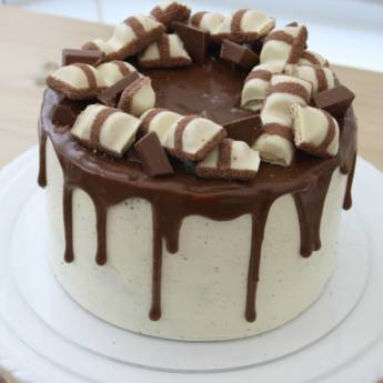 Comprar o produto de Bolo de Kinder Bueno em Bolos em Itupeva, SP por Solutudo