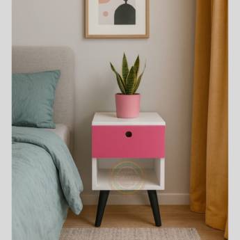 Comprar o produto de Mesinha Lateral Retrô – Design e Qualidade em BH em Móveis em Belo Horizonte, MG por Solutudo