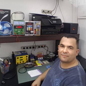 Comprar o produto de Assistência Técnica em Smartphone em Celulares e Smartphones em Boituva, SP por Solutudo