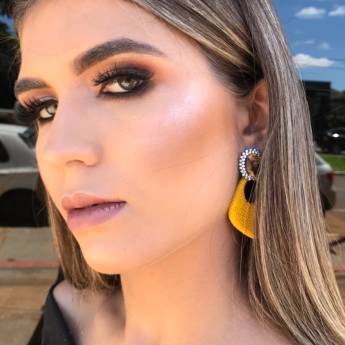 Comprar o produto de Make up em Clínicas de Estética e Beleza em Dourados, MS por Solutudo