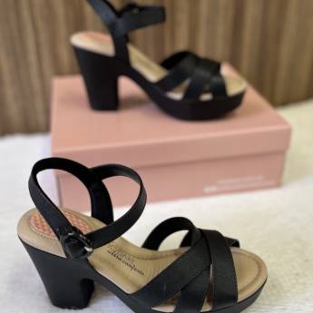 Comprar o produto de Sandália Modare feminina adulta em Calçados, Roupas e Bolsas em Uberlândia, MG por Solutudo