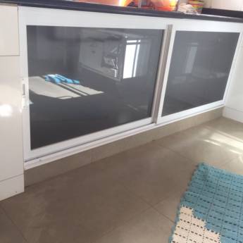 Comprar o produto de Armário de pia com acabamento em alumínio em Casa, Móveis e Decoração em Mineiros, GO por Solutudo