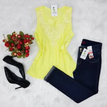 Comprar o produto de Blusa crepe em Blusas em Bauru, SP por Solutudo