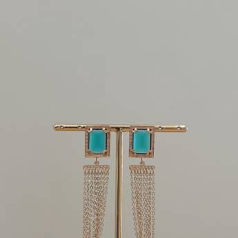 Comprar o produto de Brinco pedra verde e correntes semi joia - MyF em Roupas e Acessórios em Botucatu, SP por Solutudo