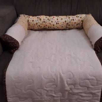 Comprar o produto de Manta de sofá para cães ou gatos em patchwork em Linha Pet em Capivari, SP por Solutudo