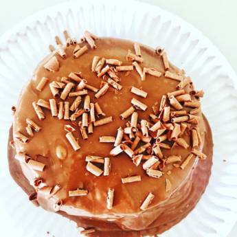 Comprar o produto de Bolo em Bolos e Doces em Bauru, SP por Solutudo