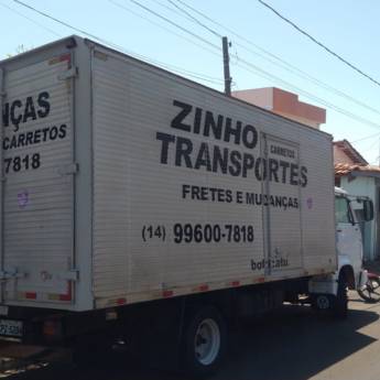 Comprar produto Mudança com caminhão Baú em Frete, Carreto, Transporte pela empresa Zinho Carretos em Botucatu, SP
