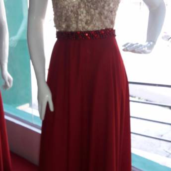 Comprar o produto de Corpo Dourado aplicação  em Bordado saia marsala  em A Classificar em Bauru, SP por Solutudo