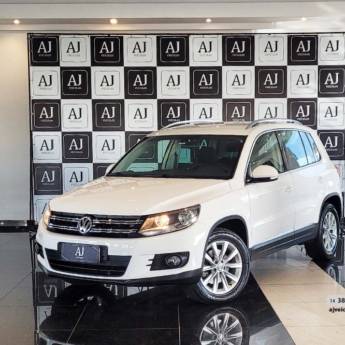 Comprar o produto de VOLKSWAGEN TIGUAN 2.0 16V 4P TSI 4WD TURBO AUTOMÁTICO- 2013/2014 em Carros em Botucatu, SP por Solutudo