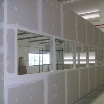 Comprar o produto de Divisoria em Drywall (GESSO) em A Classificar em Botucatu, SP por Solutudo