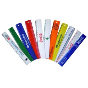 Comprar o produto de Régua PVC em A Classificar em Marília, SP por Solutudo