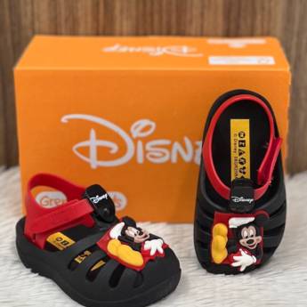 Comprar o produto de Sandália infantil Grendene em A Classificar em Uberlândia, MG por Solutudo