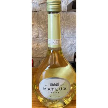 Comprar o produto de  vinho branco português Mateus White em Vinhos pela empresa Empório Primare Bebidas e Eventos - Loja 02 em Mineiros, GO por Solutudo