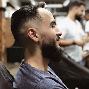 Comprar o produto de Corte e Barba em Barbearias em Mineiros, GO por Solutudo