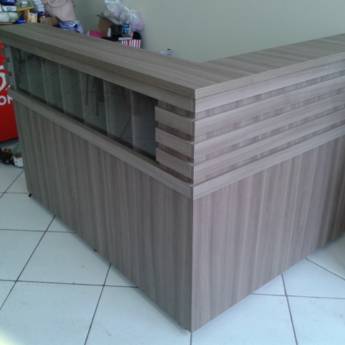 Comprar o produto de Balcão comercial em A Classificar em Botucatu, SP por Solutudo