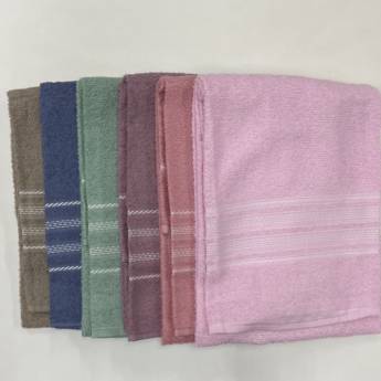 Comprar o produto de Toalha de banho Teka em A Classificar pela empresa Lojas Dom Flavittos em Uberlândia, MG por Solutudo