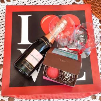 Comprar o produto de Kit Dia dos Namorados em Festa na Caixa em Boituva, SP por Solutudo