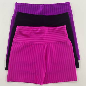 Comprar o produto de Short para academia 3D adulto em Esportes e Fitness pela empresa Lojas Dom Flavittos em Uberlândia, MG por Solutudo