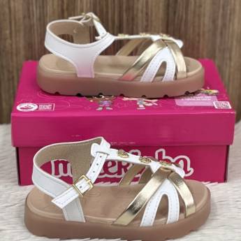 Comprar o produto de Sandália infantil Molekinha com LED em A Classificar em Uberlândia, MG por Solutudo