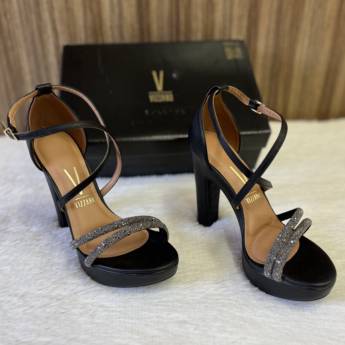 Comprar o produto de Sandália Vizzano feminina adulta  em Calçados, Roupas e Bolsas em Uberlândia, MG por Solutudo