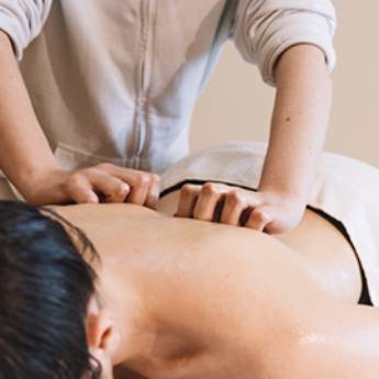 Comprar o produto de Massagem Relaxante com Sensitive em Massoterapeutas em Americana, SP por Solutudo