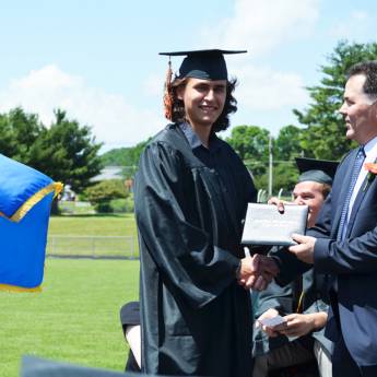 Comprar o produto de HIGH SCHOOL em Viagens e Turismo em Bauru, SP por Solutudo