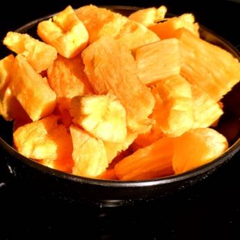 Comprar o produto de Porção de mandioca frita em Porções em Botucatu, SP por Solutudo