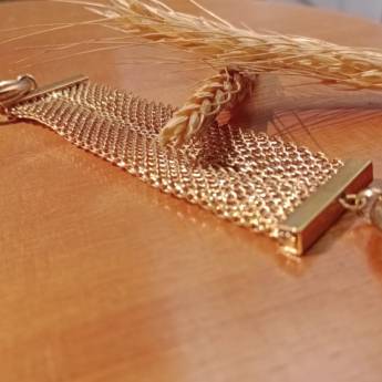 Comprar o produto de Pulseira dourada tela semi-joia - Rp em Roupas e Acessórios em Botucatu, SP por Solutudo