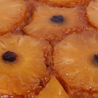 Comprar o produto de TORTA DE ABACAXI em A Classificar em Aracaju, SE por Solutudo