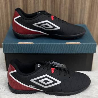 Comprar o produto de Chuteira adulta Umbro Society em A Classificar em Uberlândia, MG por Solutudo