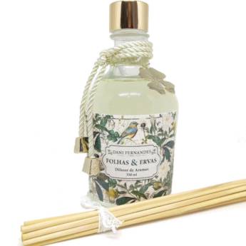 Comprar o produto de Difusor de Aromas Folhas e Ervas 350 ml - Dani Fernandes em A Classificar em Jundiaí, SP por Solutudo